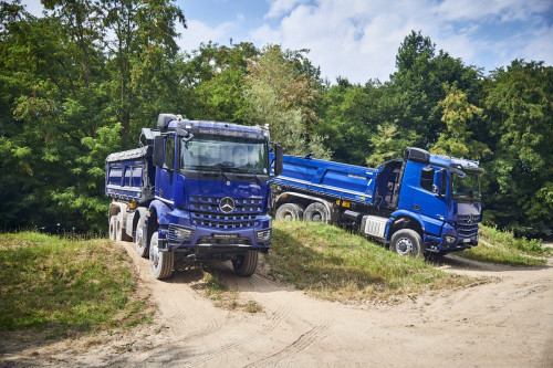 Arocs 4151AK 8x8 en 3342AK 6x6